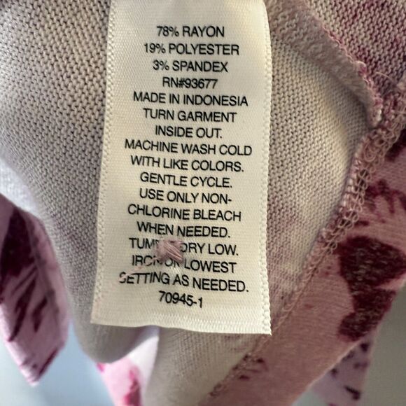 A.N.A. Mandy Sweater Floral Ruby Women’s Size 1X Shoulder Buttons - Picture 7 of 10